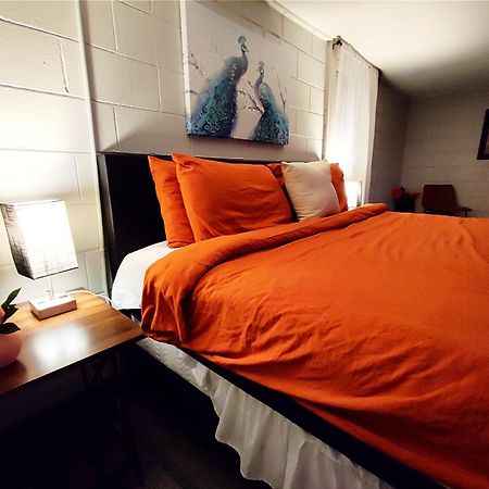 Spacious Suite Close To Downtown Indy/ King Bed Indianapolis Extérieur photo