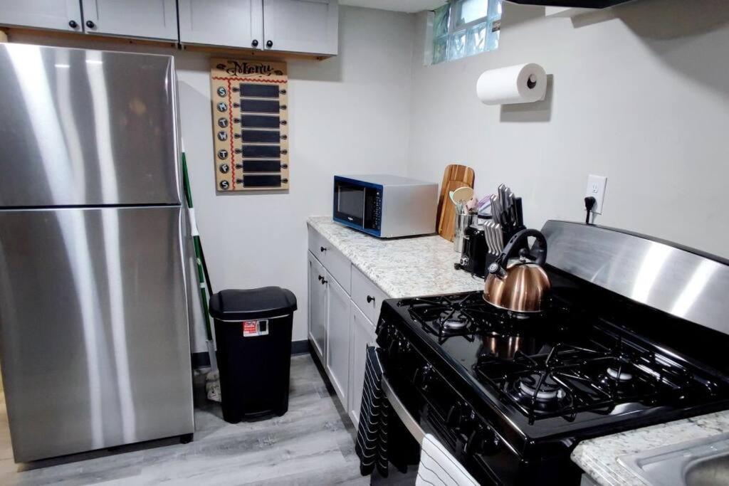 Spacious Suite Close To Downtown Indy/ King Bed Indianapolis Extérieur photo