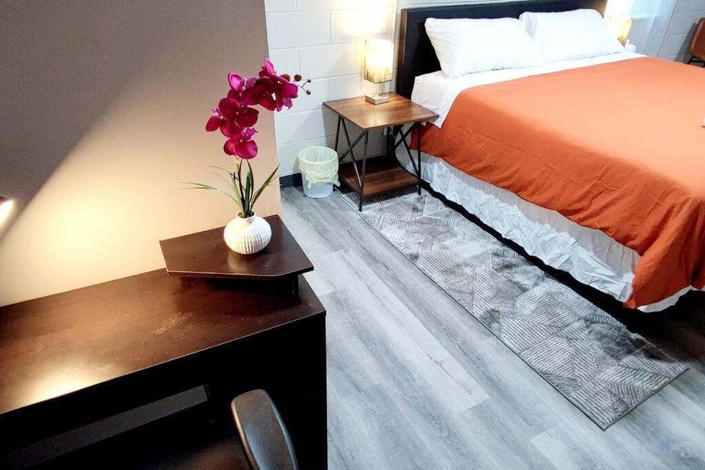 Spacious Suite Close To Downtown Indy/ King Bed Indianapolis Extérieur photo
